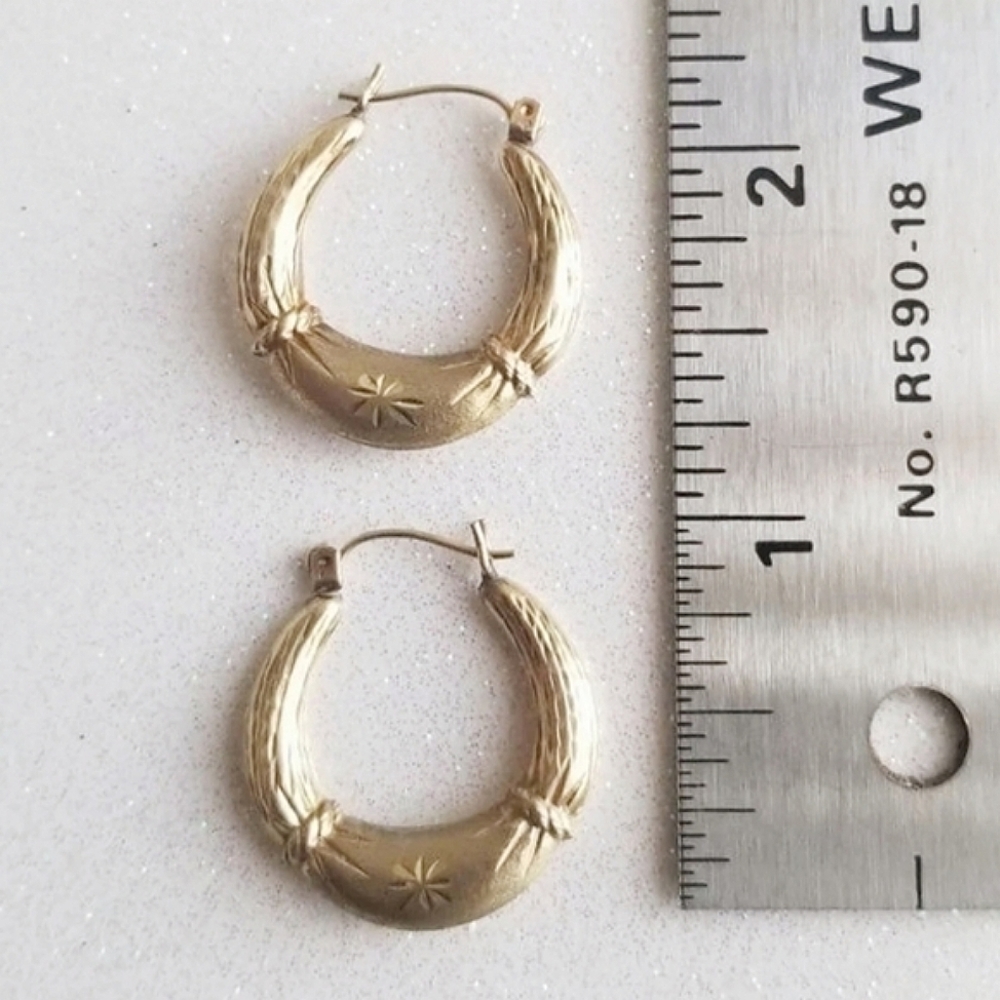 Engraved 10k Hoop Earrings with Star Motif - Picture 3 of 11